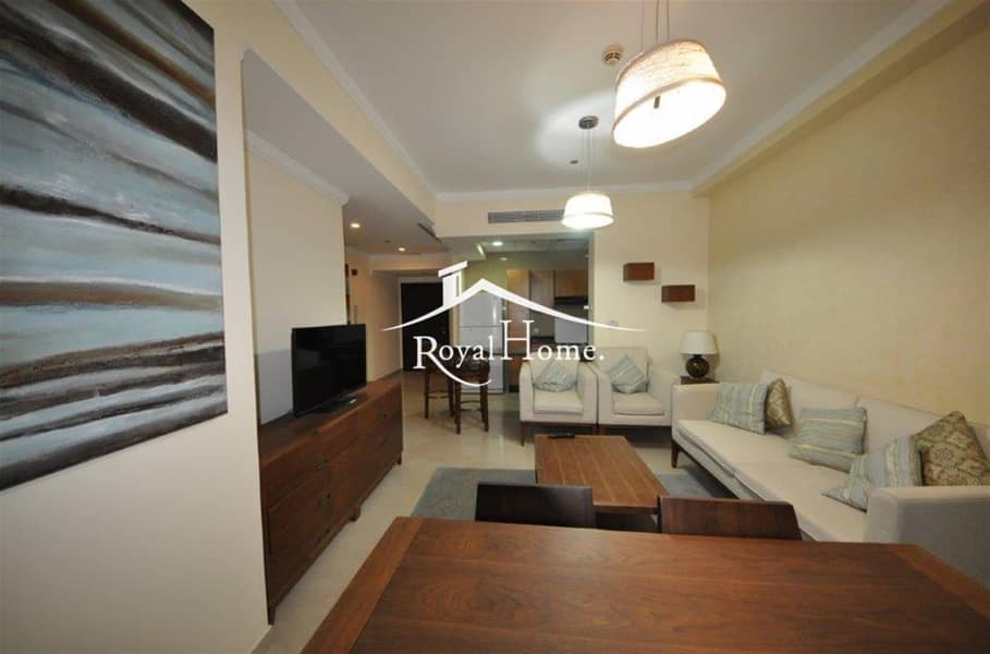 1BR in Marina Crown Next to Tram Station
