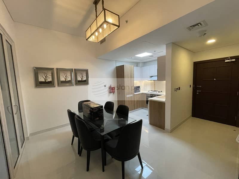 10 Fully Furnished |Brand New Unit With Ultra Luxury
