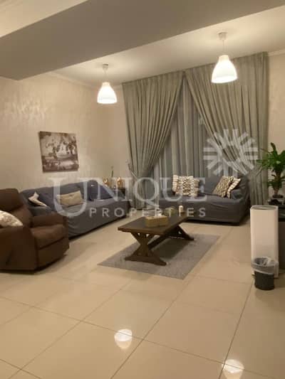 Well Maintained 2 Bhk | Prime Location Well Maintained 2 Bhk | Prime Location