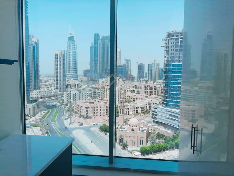17 Specious office| with Burj  khalifa  view |Rent.