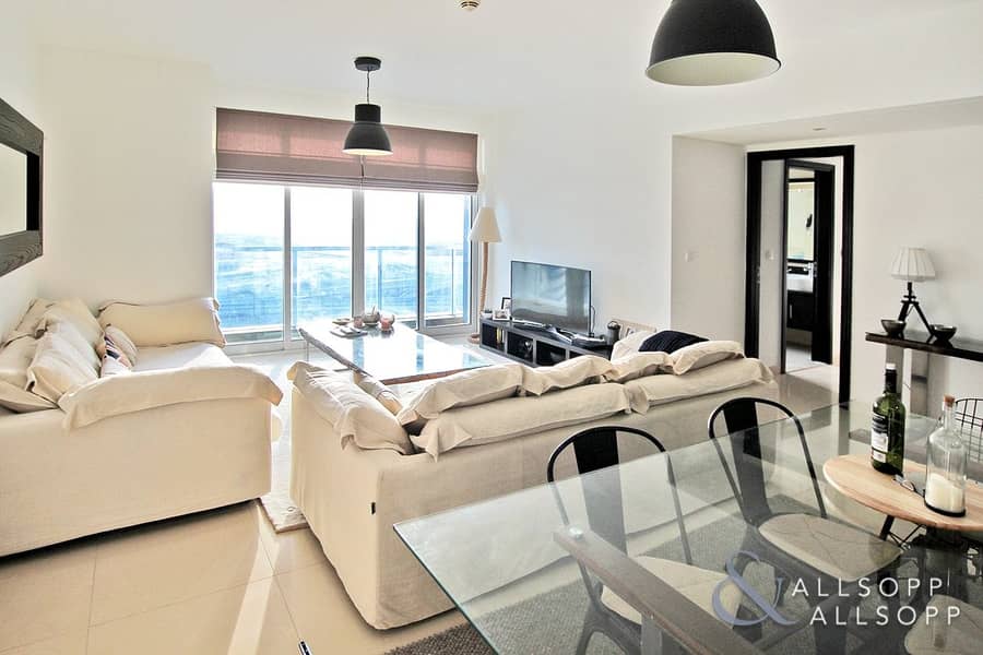 1 Bedroom | Balcony | Access to Pool + Gym