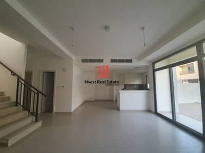 Brand New | 3 Bedroom+Maids TH | Town Square Brand New | 3 Bedroom+Maids TH | Town Square