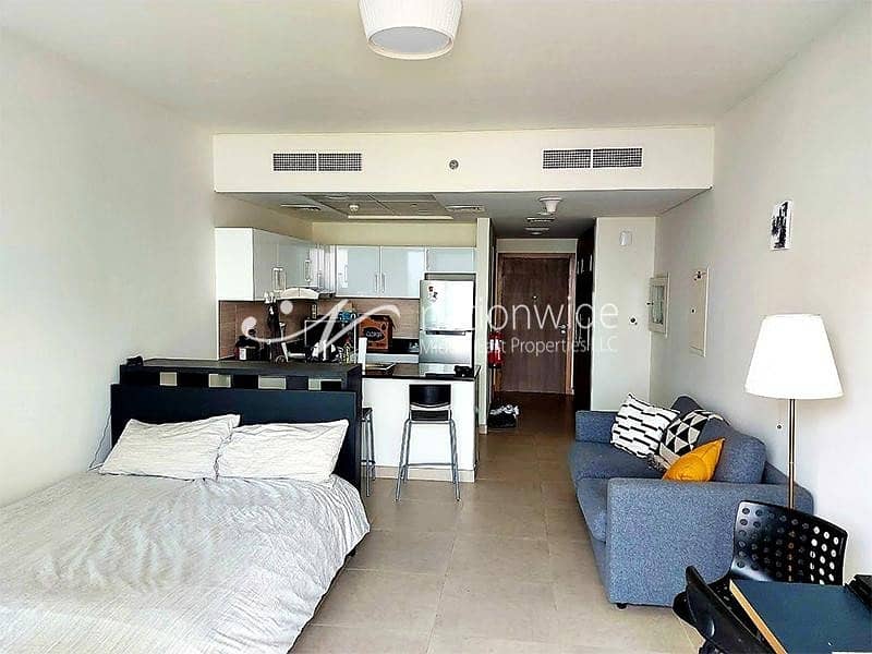 A Convenient and Cozy Fully-furnished Apartment