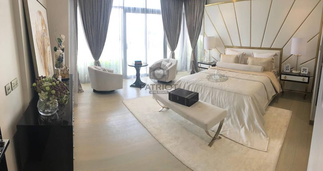 23 Villa for sale in Dubai Ready to move  in Golf course community