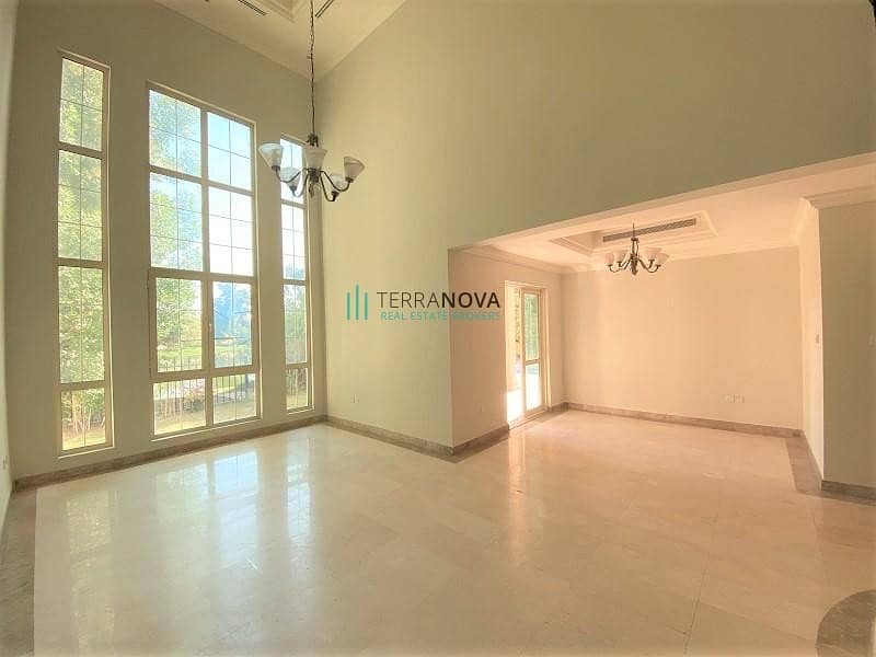 4 Entertainment Foyer | Lake View | 4 Bedroom+Maids