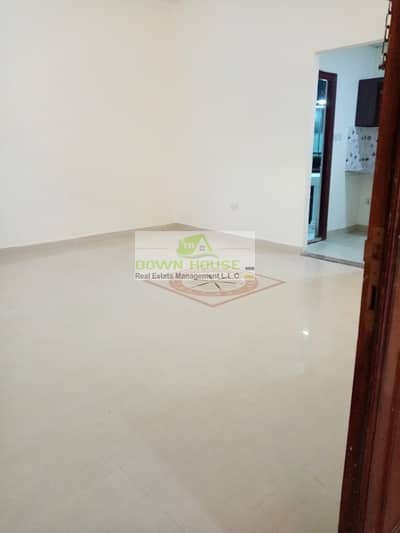 Haz / hot offer big studio flat for rent in al Mushrif area