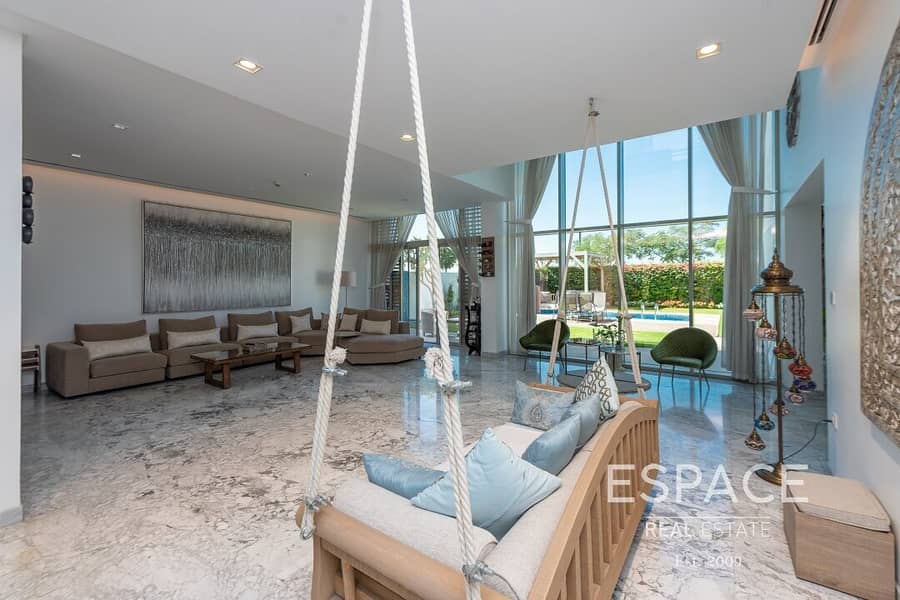 13 New to Market | Large Luxury | Landscaped | Contemporary