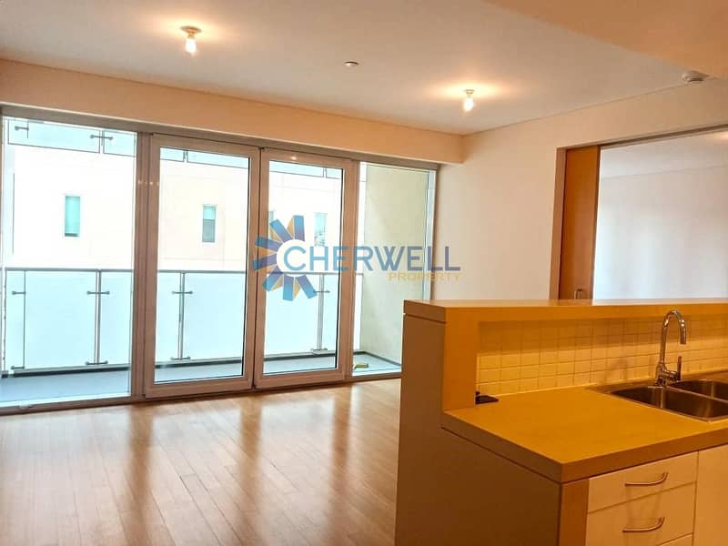 Hot Deal | Luxurious Apartment With Balcony | Vacant