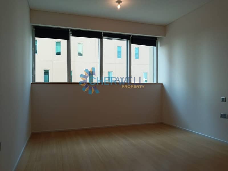 5 Hot Deal | Luxurious Apartment With Balcony | Vacant
