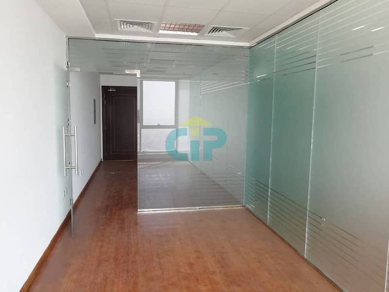 Spacious Fitted office - 890 Sq.Ft - Wooden Floor - Higher Floor - Churchill Tower - Business Bay