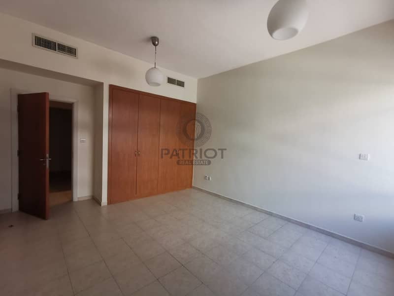 12 Spacious 2 Bedroom in a Good Price Reay  To Move In