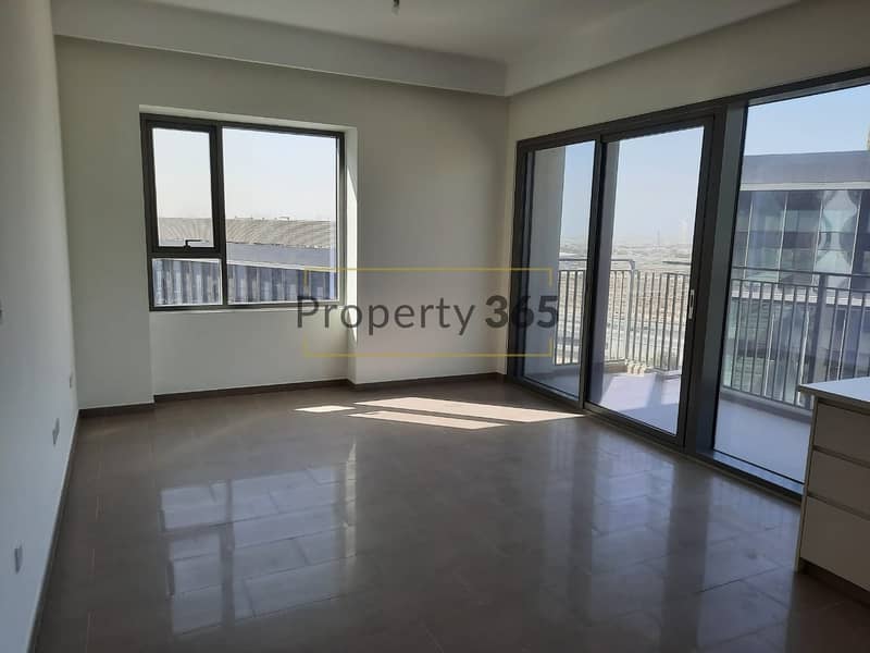 3 Amaizing POOL  view / 2 bedrooms / Full of natural light