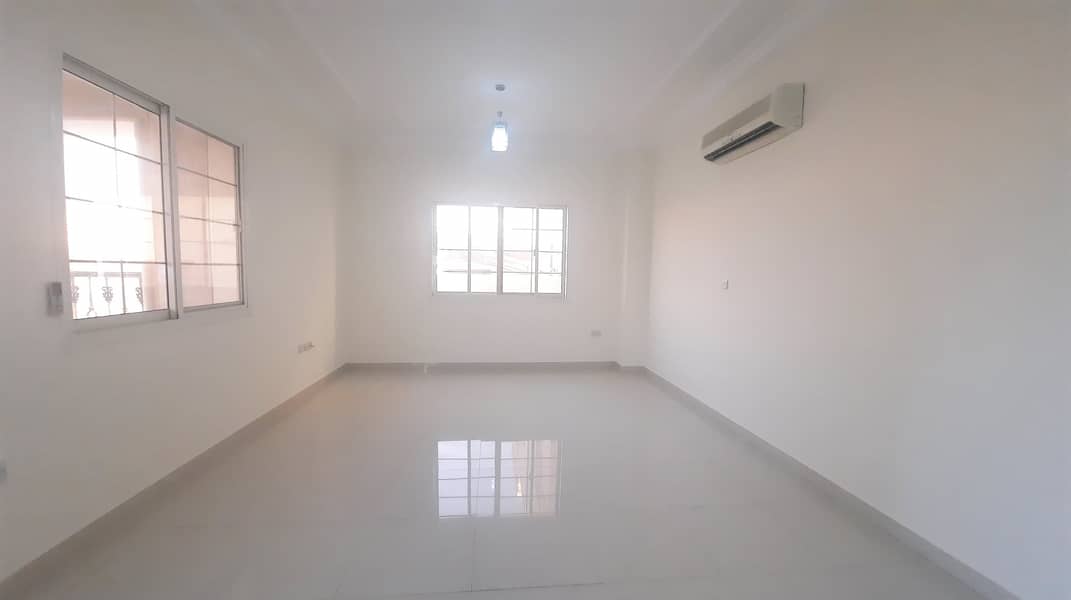 شقة في مدينة محمد بن زايد 3 غرف 100000 درهم - 4947114