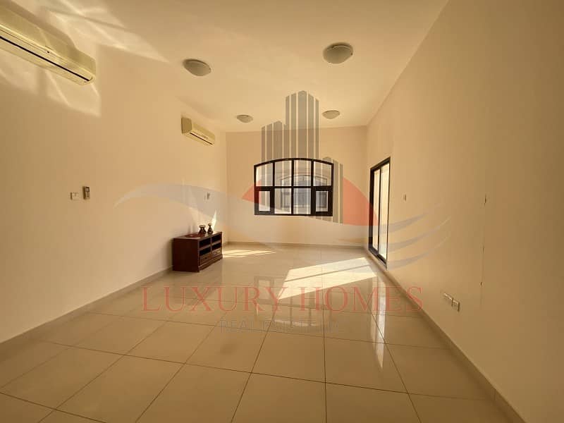 Shared Entrance with Common Pool and Private Yard Shared Entrance with Common Pool and Private Yard