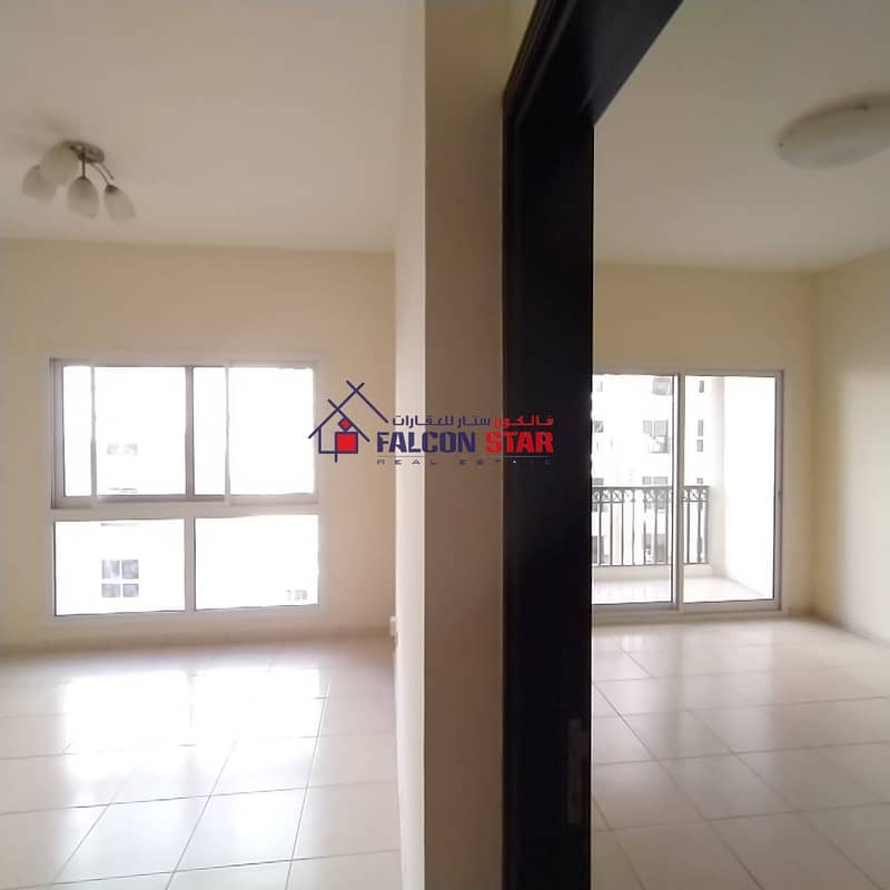 3 BEST RETURN OF INVESTMENT ELEGANT 1 BED CLOSE KITCHEN AND SEPARATE LAUNDRY ROOM  WITH BALCONY