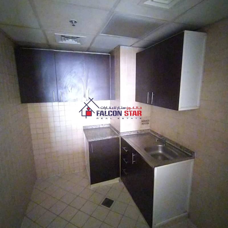 4 BEST RETURN OF INVESTMENT ELEGANT 1 BED CLOSE KITCHEN AND SEPARATE LAUNDRY ROOM  WITH BALCONY