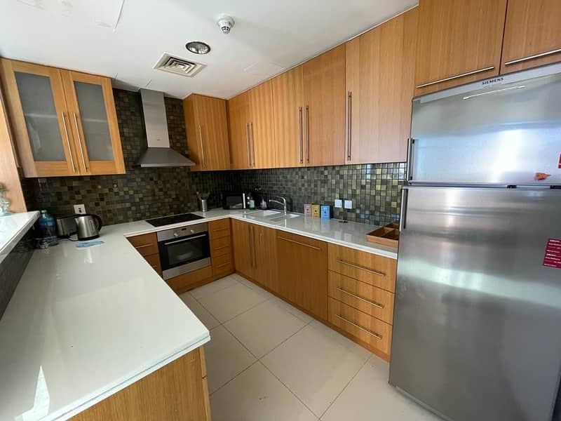 5 luxury Fully furnished ! 2 bed in IRIS BLU dubai marina with sea and marina view. AC is included