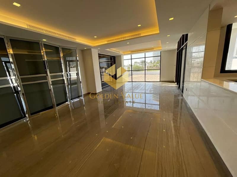 LUXURY 1 BEDROOM IN BUSINESS BAY CANAL VIEW | FULL FURNISH PARAMOUNT