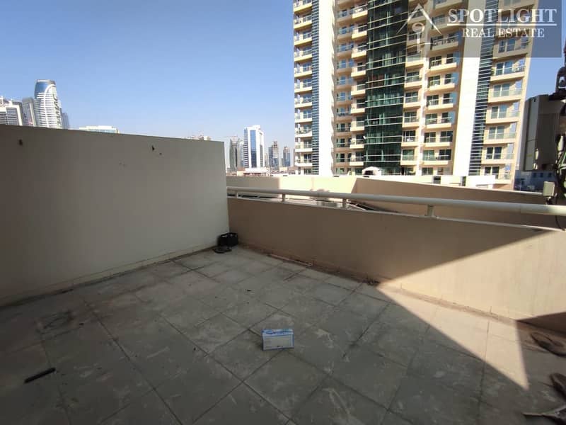 24 1 Bedroom | kitchen appliances | full lake | Burj Khalifa view | for rent