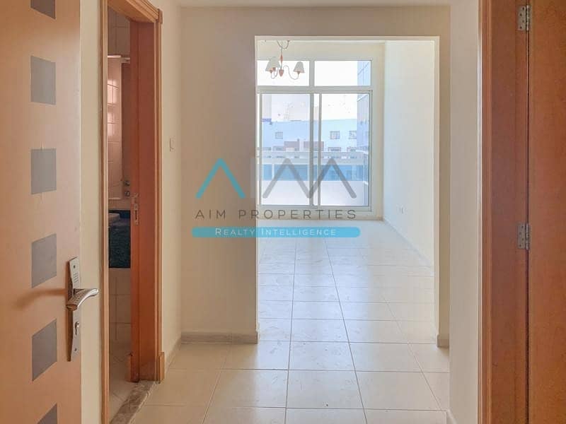 Excellent Offer || Closed Kitchen || 28K Excellent Offer || Closed Kitchen || 28K