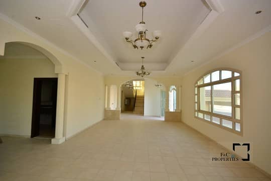 4 Spacious 5br | Outside Kitchen |Near Burj Al Arab