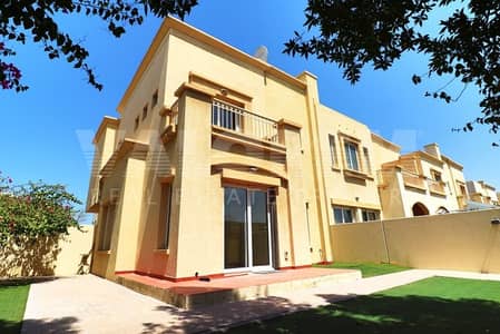 3BR + Study Well Maintained Singal Row 3BR + Study Well Maintained Singal Row