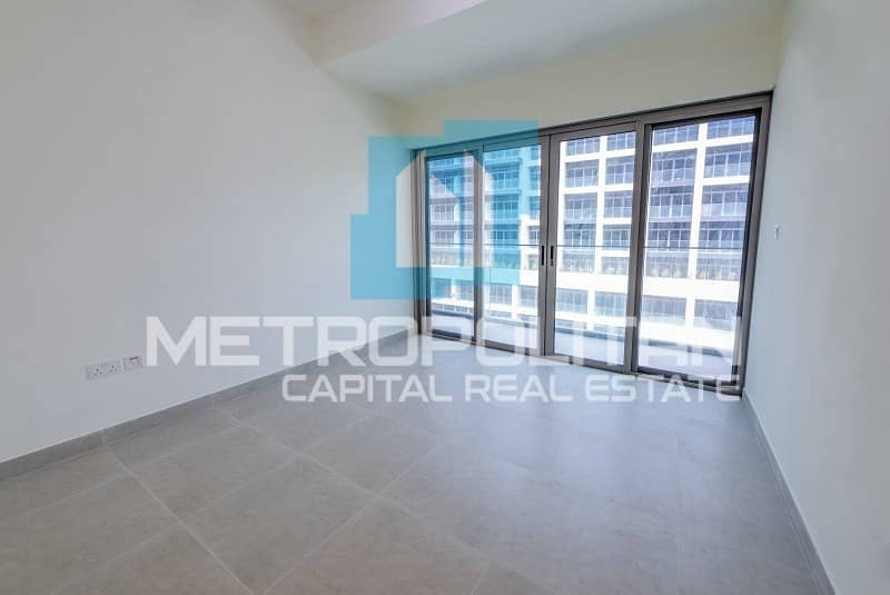 4 Hot Deal| Huge Balcony| Prime Location| Great View