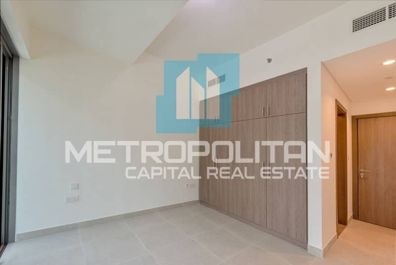 5 Hot Deal| Huge Balcony| Prime Location| Great View