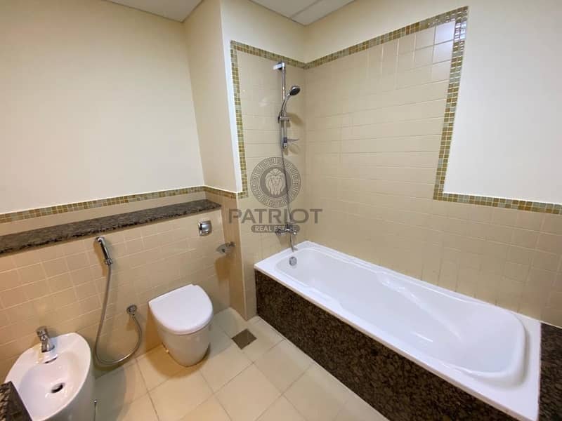 21 3BHK + MAID ROOM | TWO MONTHS FREE | AMWAJ 3 | NO COMMISSION