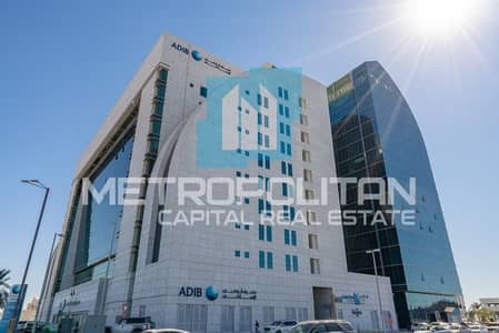 4 Bedroom Apartment for Rent in Al Bateen, Abu Dhabi - Luxurious and Cozy| Amazing Unit| Great Facilities 4 Bedroom Apartment for Rent in Al Bateen, Abu Dhabi - Luxurious and Cozy| Amazing Unit| Great Facilities