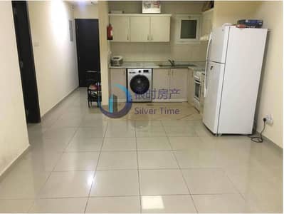 Stunning unit / Well maintained / Neat & Spacious Stunning unit / Well maintained / Neat & Spacious