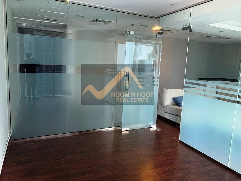 77 Burj Khalifa View|  Furnished Office| Lake View| Glass Partitions |The Metropolis Tower| Business Bay