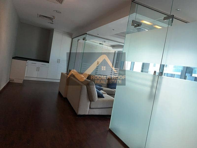 82 Burj Khalifa View|  Furnished Office| Lake View| Glass Partitions |The Metropolis Tower| Business Bay
