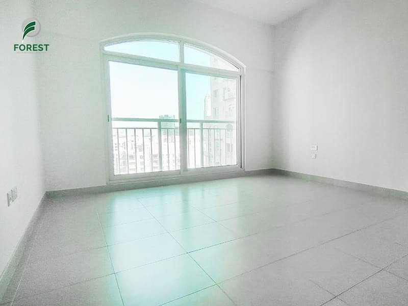 Full Canal View | Spacious 2BR Apt | Mid Floor