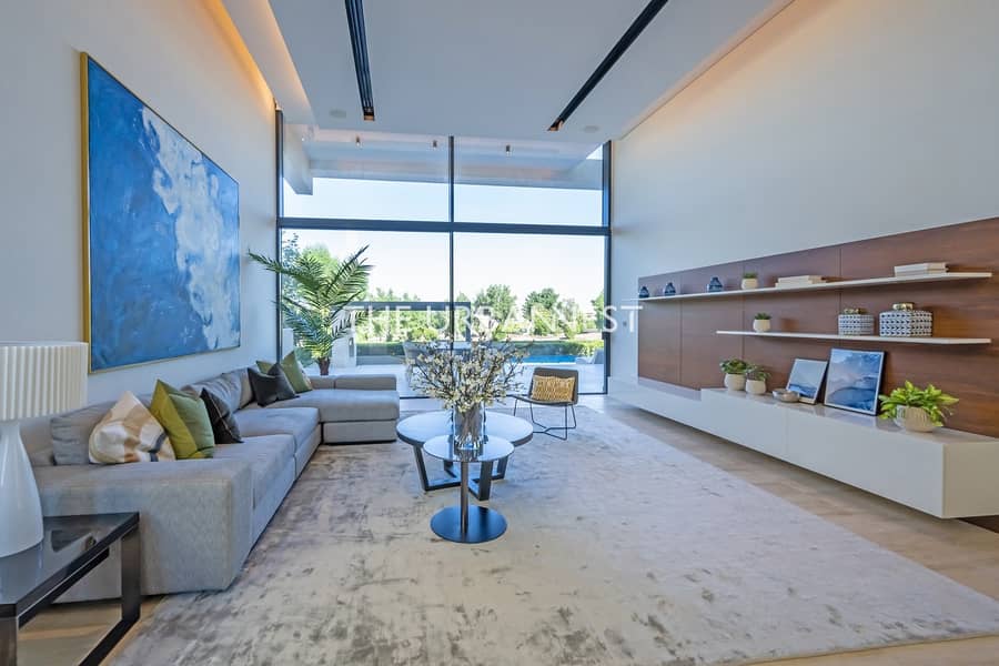 140 Contemporary Villa with Spectacular Views
