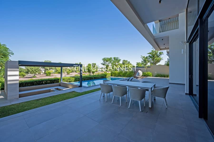 151 Contemporary Villa with Spectacular Views