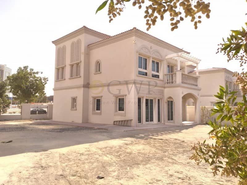 Super Clean | Corner | Ready To Move In | Super Clean | Corner | Ready To Move In |