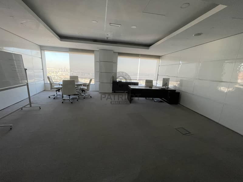 16 Premium Fitted Office | High Floor | 0% Commission