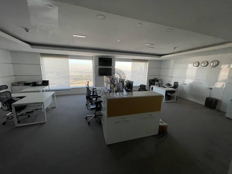 18 Premium Fitted Office | High Floor | 0% Commission