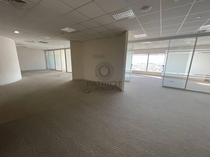 6 Fitted Office Available | 0% Commission