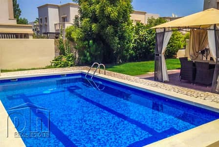 End Corner Large Plot | Private Pool | 3E End Corner Large Plot | Private Pool | 3E