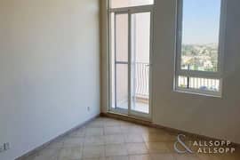 2 Bedrooms | Large Balcony | Circus View