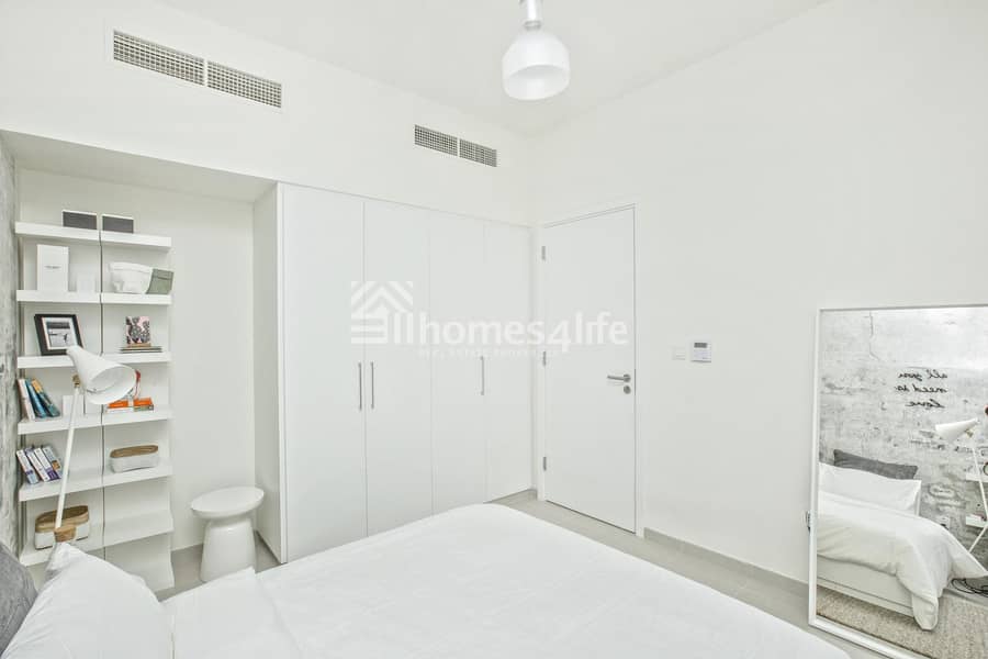 22 2 BEDROOM  |  2 PARKING  | CHEAP PRICE