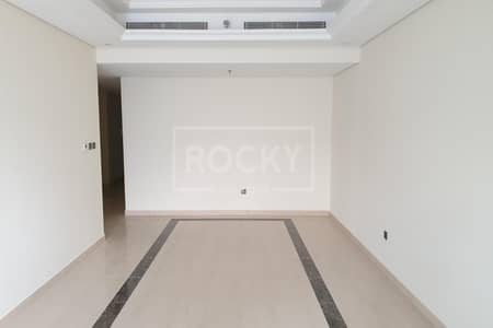 3-Bed | High Floor | Downtown 3-Bed | High Floor | Downtown