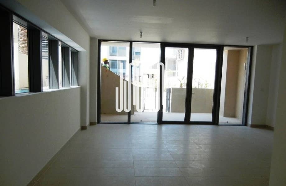 8 luxury unit 3BR +Maid Room + Study Room Great for Investment