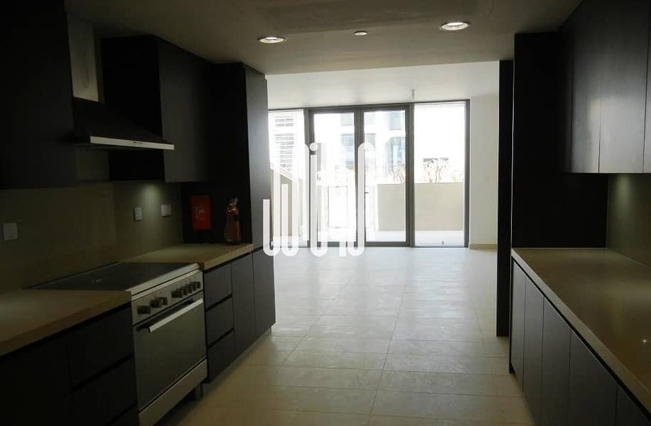 14 luxury unit 3BR +Maid Room + Study Room Great for Investment