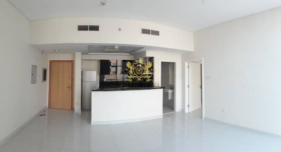 Hot Deal Vacant 1 Bed  in Park Central Business Bay