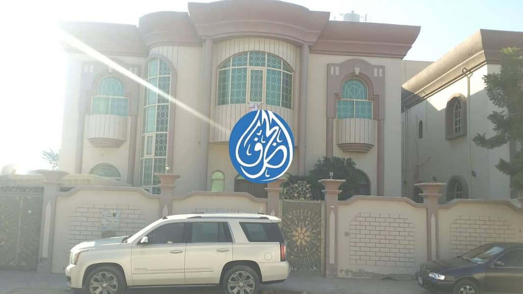 Villa for sale in Ajman Al Rawda 3 With electricity and water And air conditioners Freehold