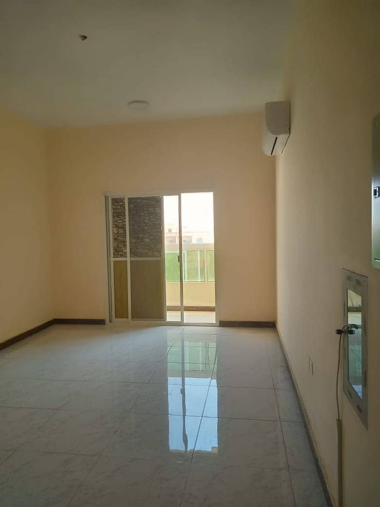 FLAT FOR RENT 1 BED ROOM HALL