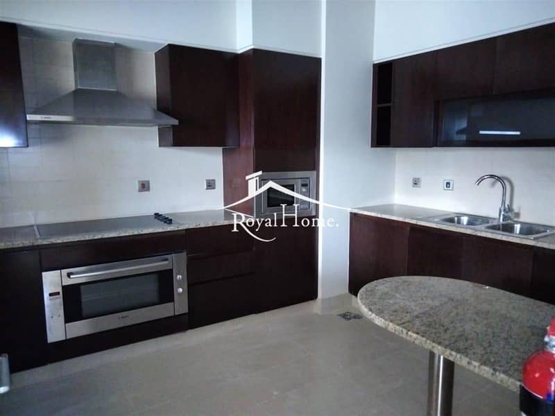 5 Fantastic 3BR+ MR+ Study + Pantry Apartment with amazing view. Vacant. Upgreded.